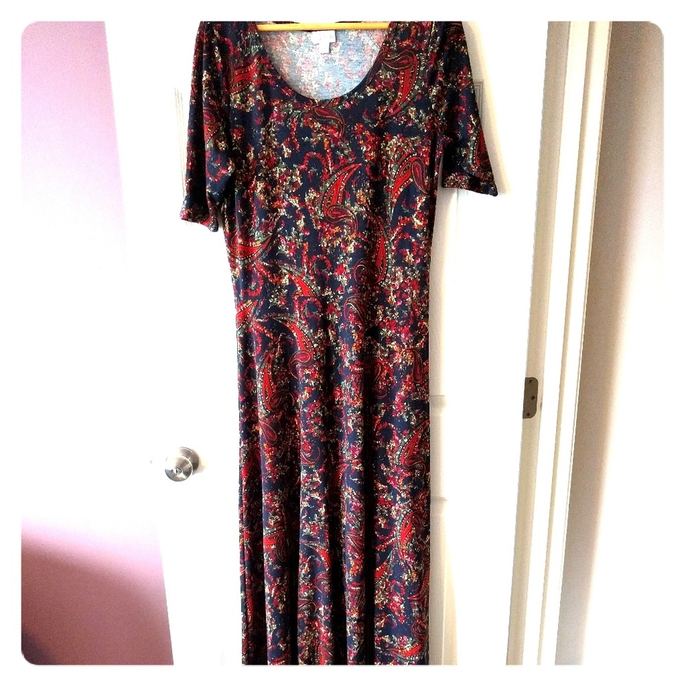 Xl LuLaRoe ana
